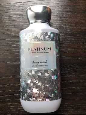 Bath & Body Works Platinum Body Wash & Body Lotion Bundle  — Silver Holographic